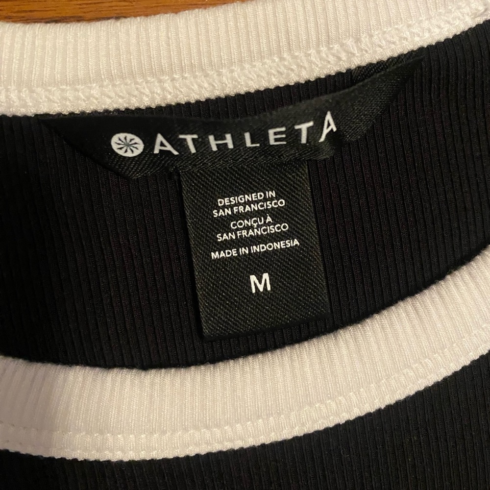 Signature Rib Crop Tee - Picture 5 of 5